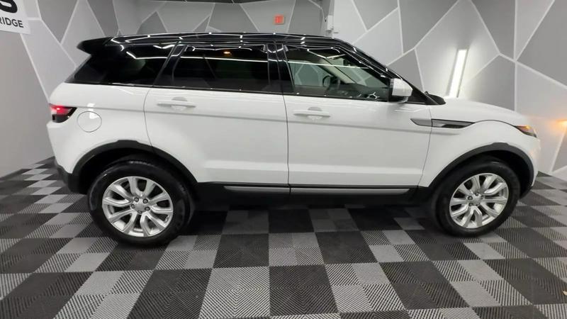 2015 Land Rover Range Rover Evoque Pure Sport Utility 4D 14