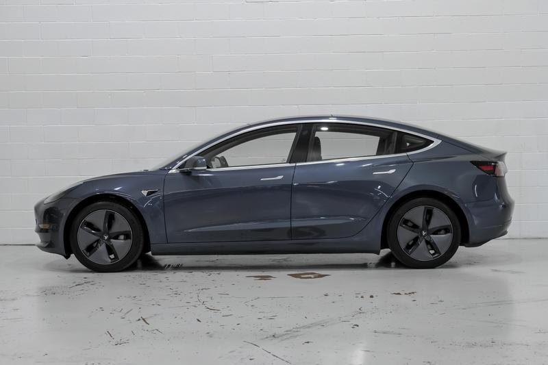 2019 Tesla Model 3 Mid Range Sedan 4D 15