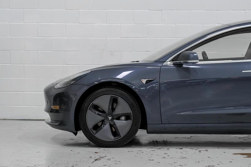 2019 Tesla Model 3 Mid Range Sedan 4D 16