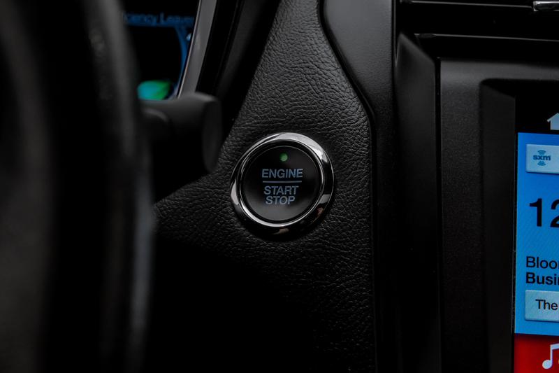 2019 Ford Fusion Titanium Hybrid Sedan 4D 31
