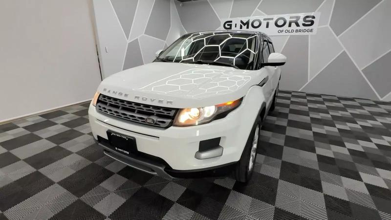 2015 Land Rover Range Rover Evoque Pure Sport Utility 4D 21