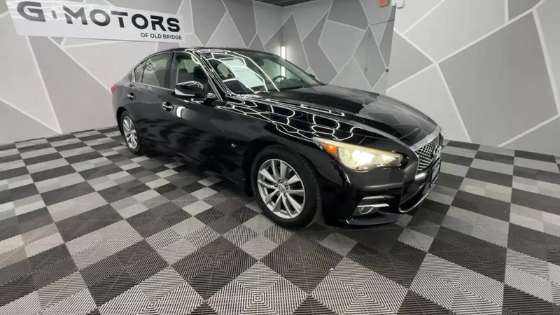 2014 INFINITI Q50 3.7 Sedan 4D 15