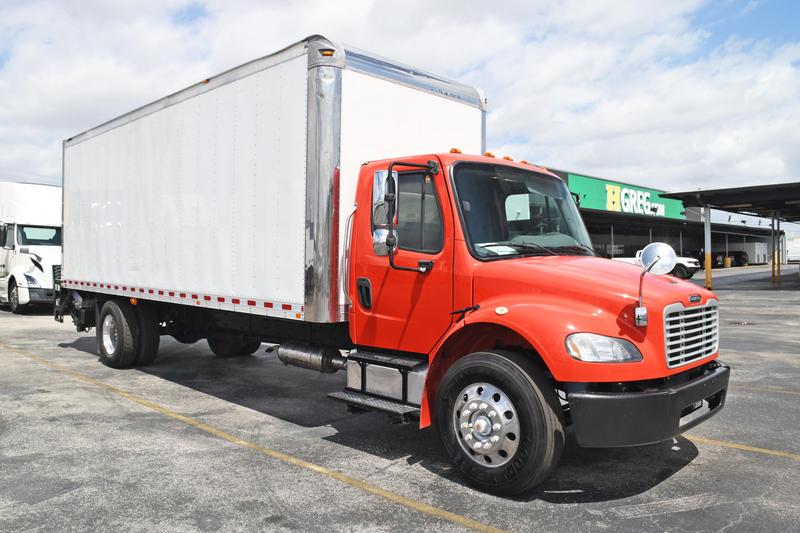 Used 2016 Freightliner M106 M2 106 Business Class Regular Cab for sale ...