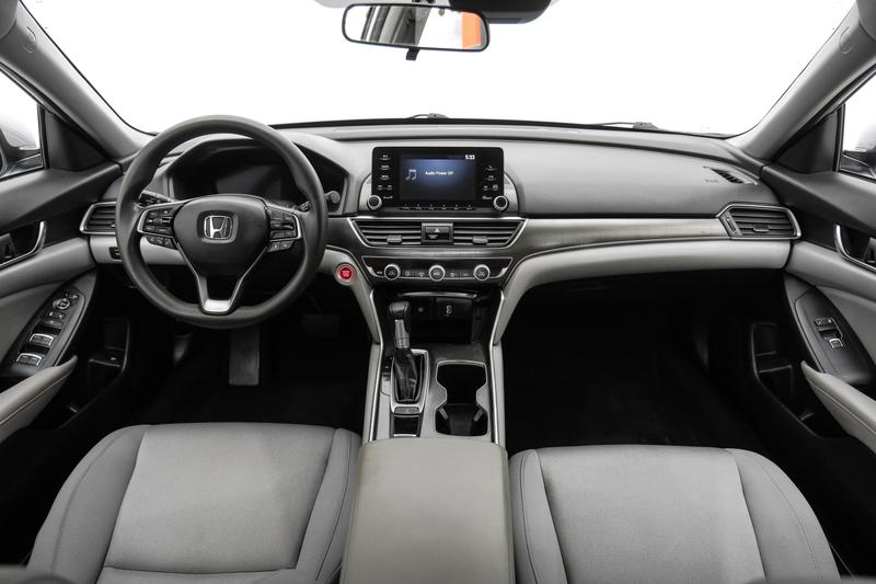 2018 Honda Accord LX Sedan 4D 23