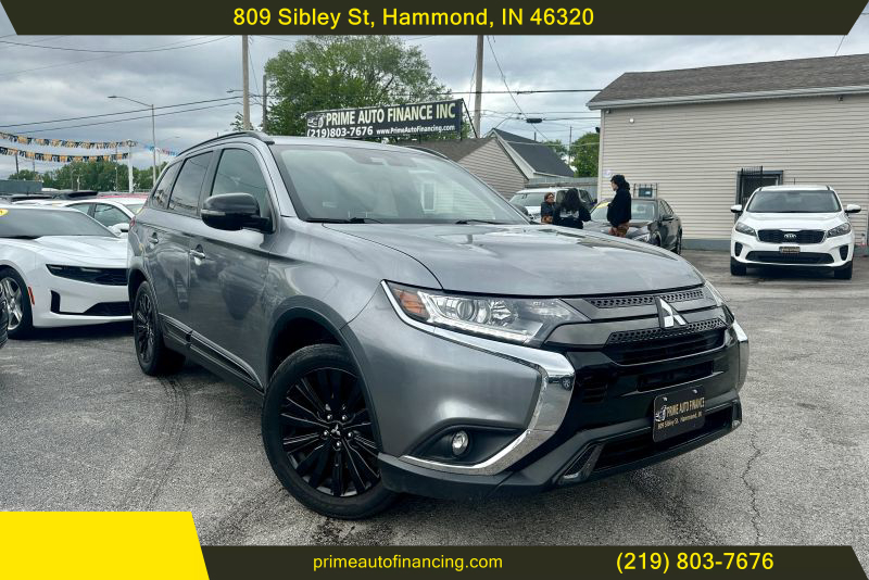 2020 Mitsubishi Outlander LE