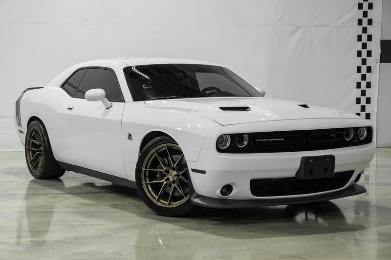 2015 Dodge Challenger R/T Scat Pack Coupe 2D 4