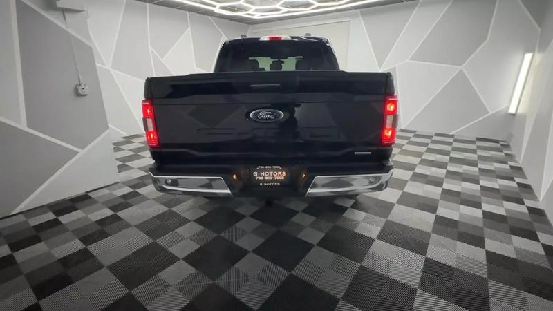 2021 Ford F150 SuperCrew Cab XLT Pickup 4D 6 1/2 ft 12