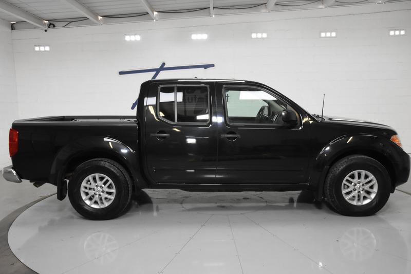 2019 Nissan Frontier Crew Cab SV Pickup 4D 5 ft 5