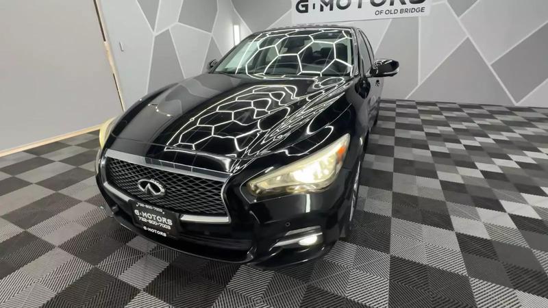 2014 INFINITI Q50 3.7 Sedan 4D 18