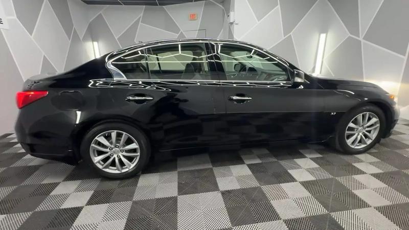 2014 INFINITI Q50 3.7 Sedan 4D 12