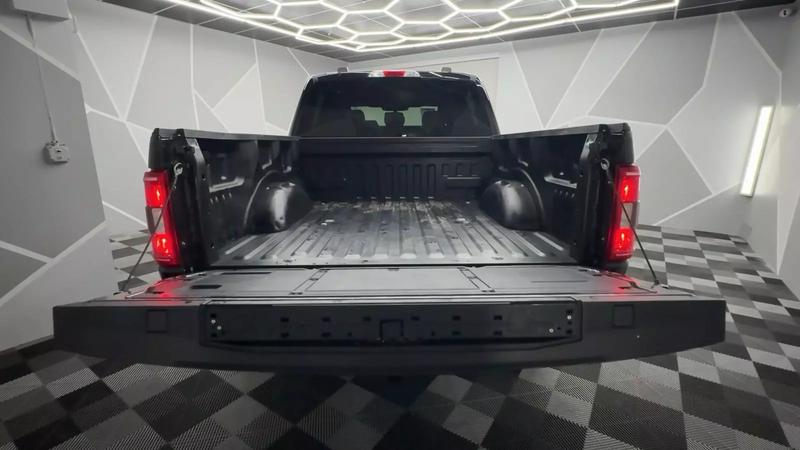 2021 Ford F150 SuperCrew Cab XLT Pickup 4D 6 1/2 ft 31