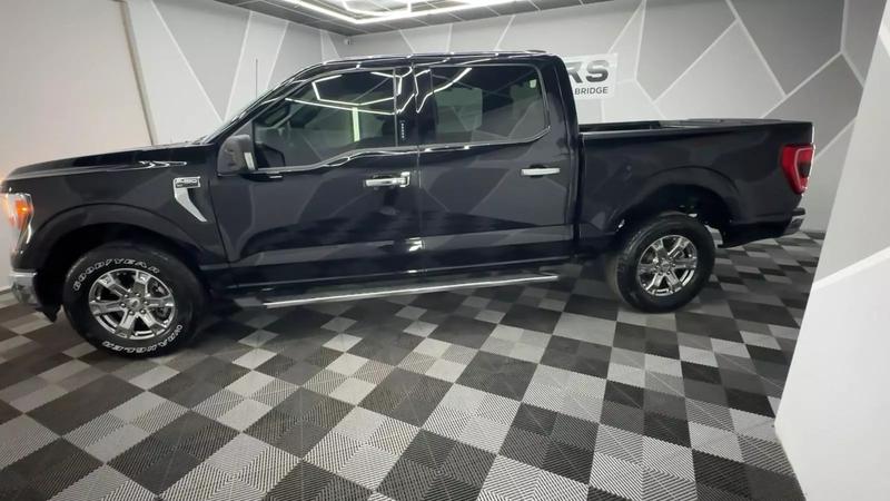 2021 Ford F150 SuperCrew Cab XLT Pickup 4D 6 1/2 ft 7