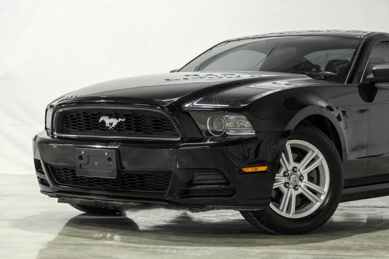 2014 Ford Mustang V6 Coupe 2D 6