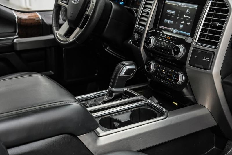 2015 Ford F150 SuperCrew Cab Platinum Pickup 4D 5 1/2 ft 32