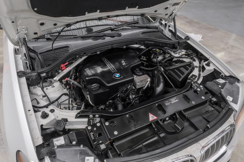 2015 BMW X3 sDrive28i Sport Utility 4D 49