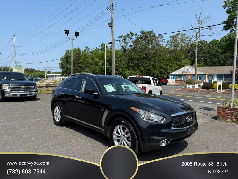 2017 Infiniti QX70 Base