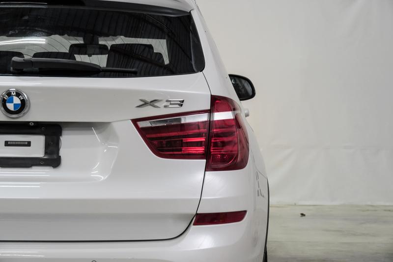 2015 BMW X3 sDrive28i Sport Utility 4D 45