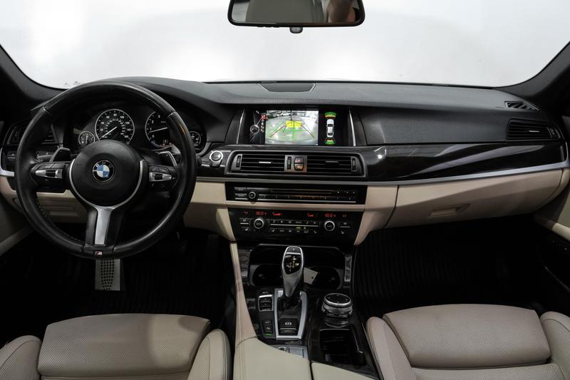 2016 BMW 5 Series 535i Sedan 4D 14