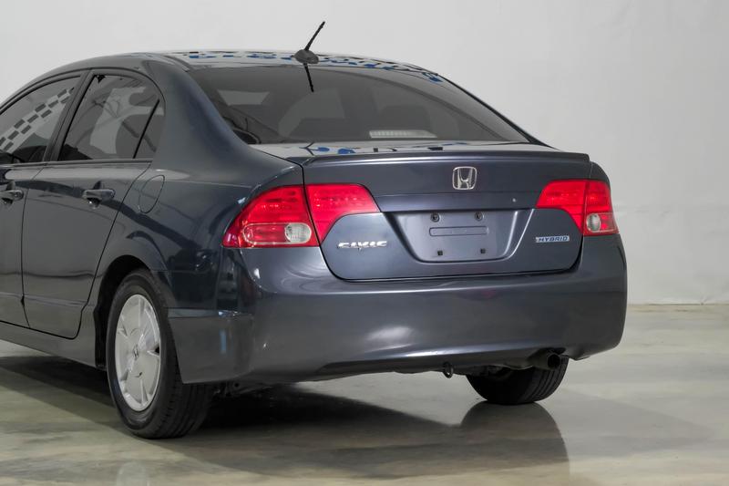 2007 Honda Civic Hybrid Sedan 4D 12