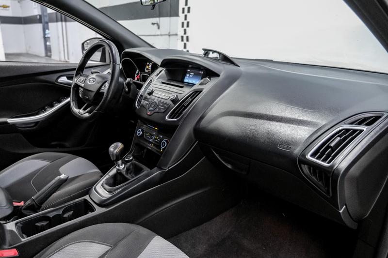 2016 Ford Focus ST Hatchback 4D 12