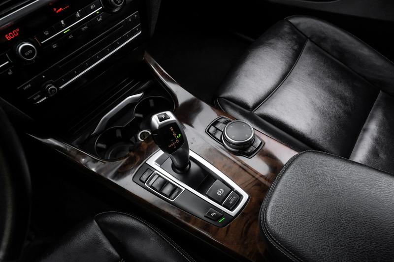 2015 BMW X3 sDrive28i Sport Utility 4D 28