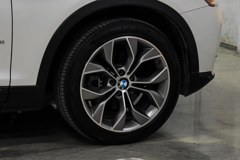 2015 BMW X3 sDrive28i Sport Utility 4D 56