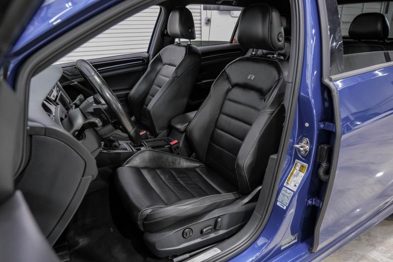 2016 Volkswagen Golf R Hatchback Sedan 4D 31