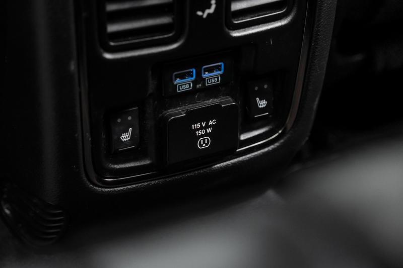 2016 Jeep Grand Cherokee SRT Night Package Sport Utility 4D 40
