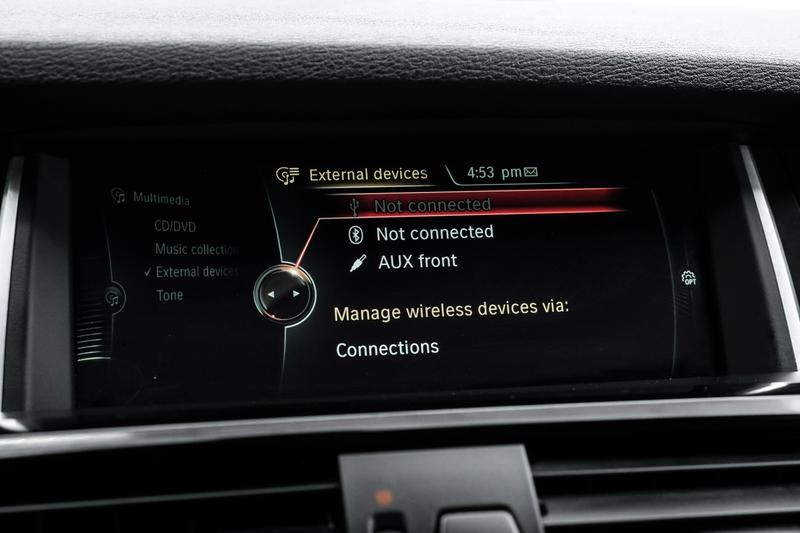 2015 BMW X3 sDrive28i Sport Utility 4D 30
