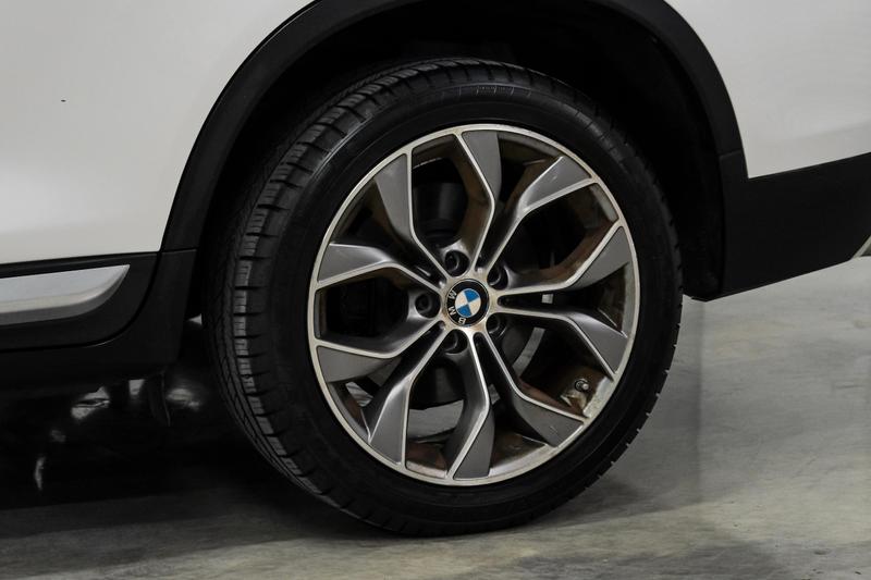 2015 BMW X3 sDrive28i Sport Utility 4D 54
