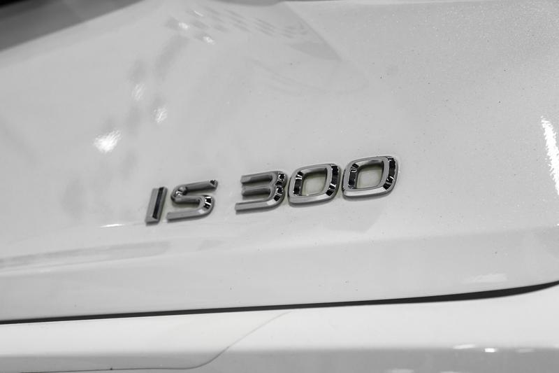 2018 Lexus IS IS 300 Sedan 4D 51