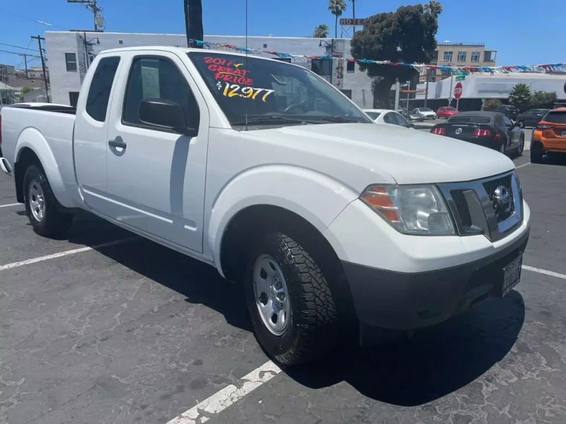 2017 Nissan Frontier S