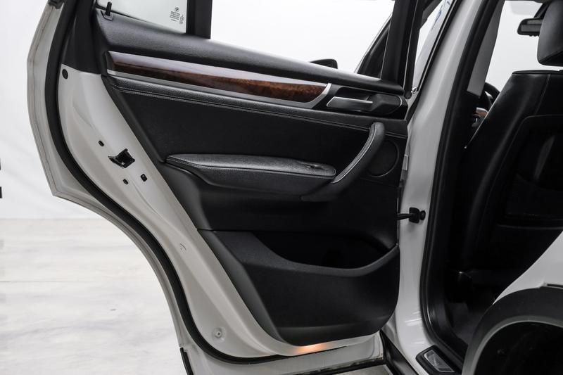 2015 BMW X3 sDrive28i Sport Utility 4D 42