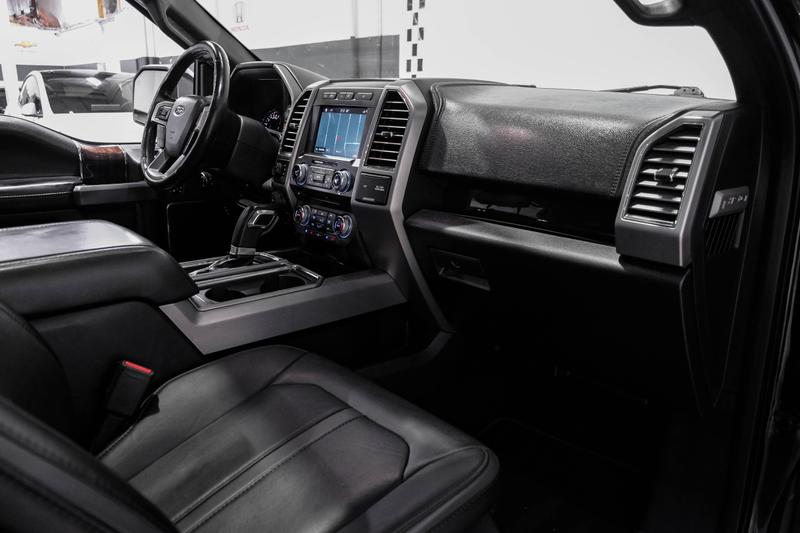 2017 Ford F150 SuperCrew Cab Platinum Pickup 4D 5 1/2 ft 12