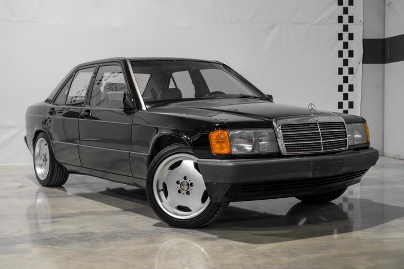 1992 Mercedes-Benz 190 E 2.3 Sedan 4D 4