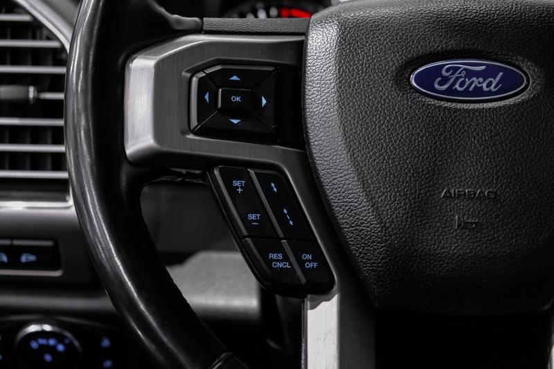 2017 Ford F150 SuperCrew Cab Platinum Pickup 4D 5 1/2 ft 18