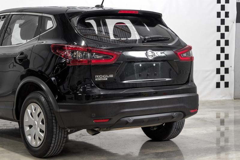 2020 Nissan Rogue Sport S Sport Utility 4D 12