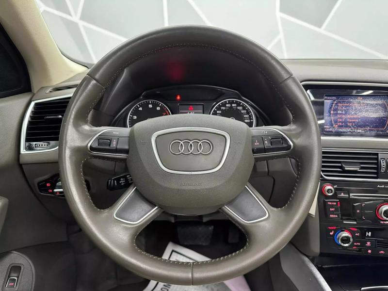 2016 Audi Q5 2.0T Premium Sport Utility 4D 52