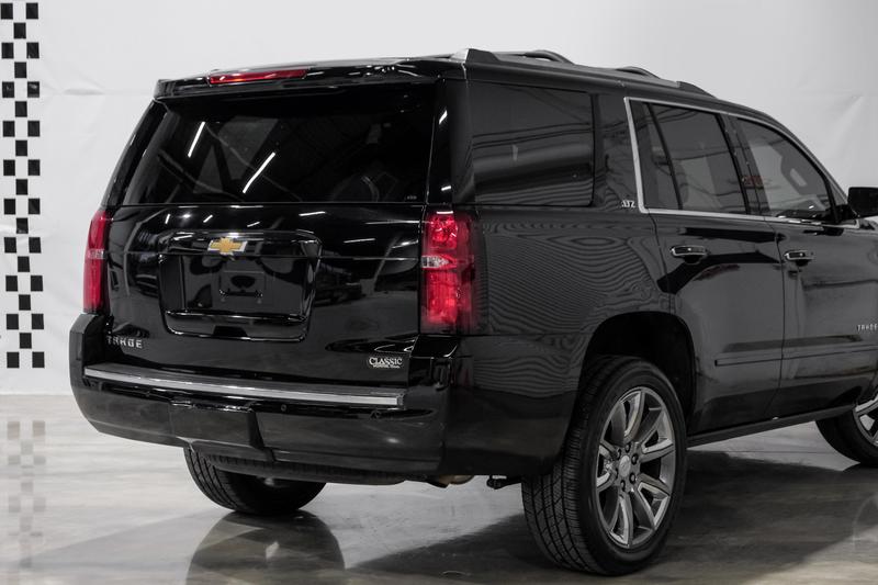 2015 Chevrolet Tahoe LTZ Sport Utility 4D 9