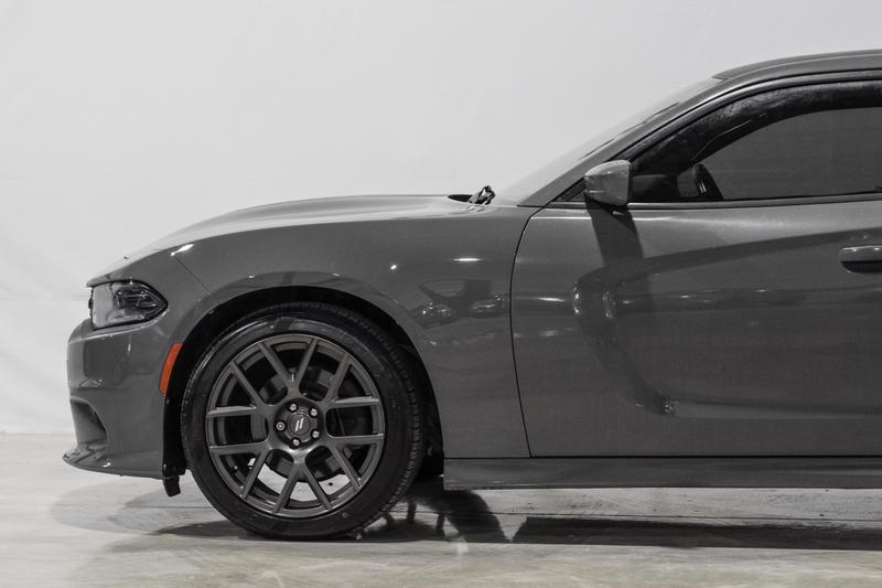 2018 Dodge Charger R/T Sedan 4D 14