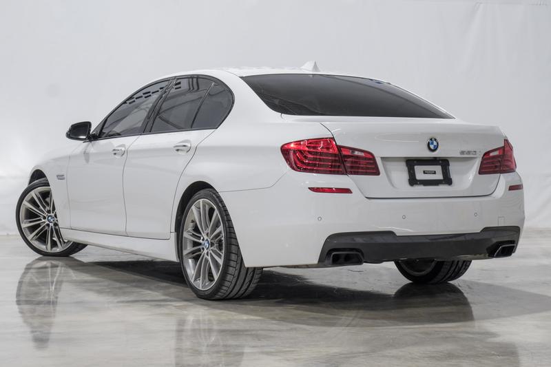 2015 BMW 5 Series 550i Sedan 4D 8