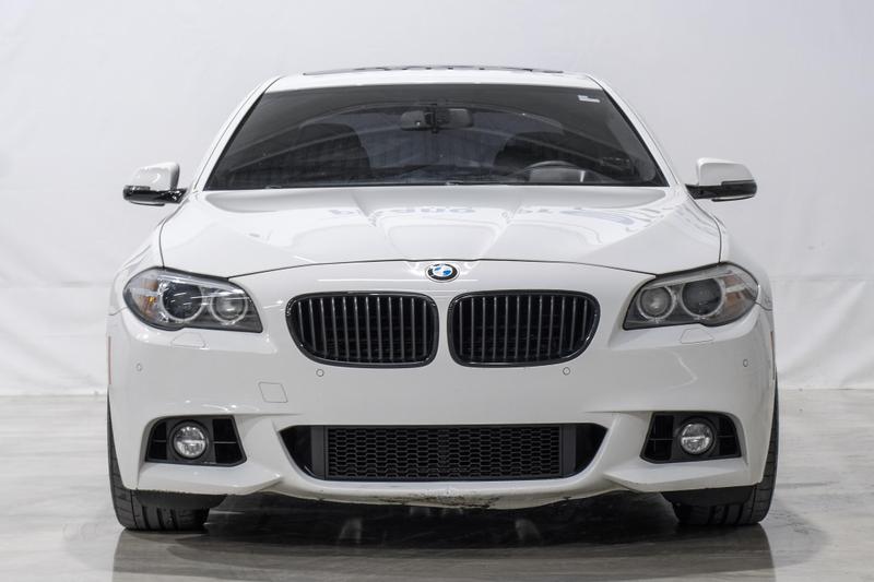 2015 BMW 5 Series 550i Sedan 4D 3