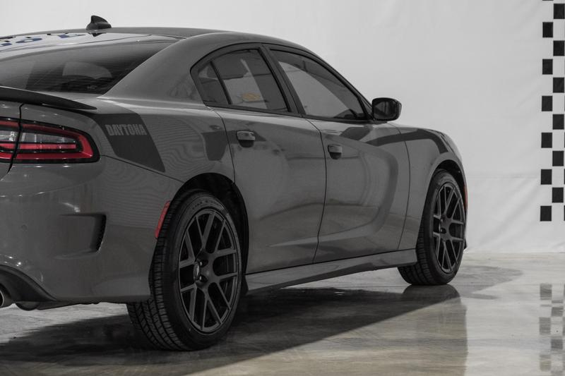 2018 Dodge Charger R/T Sedan 4D 10