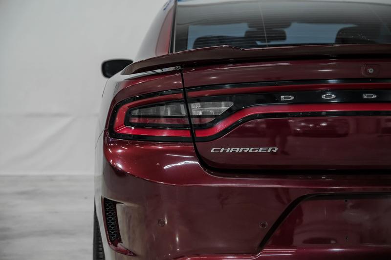 2018 Dodge Charger SRT Hellcat Sedan 4D 57