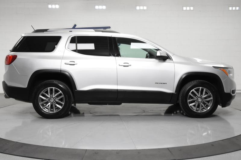 2019 GMC Acadia SLE-2 Sport Utility 4D 3