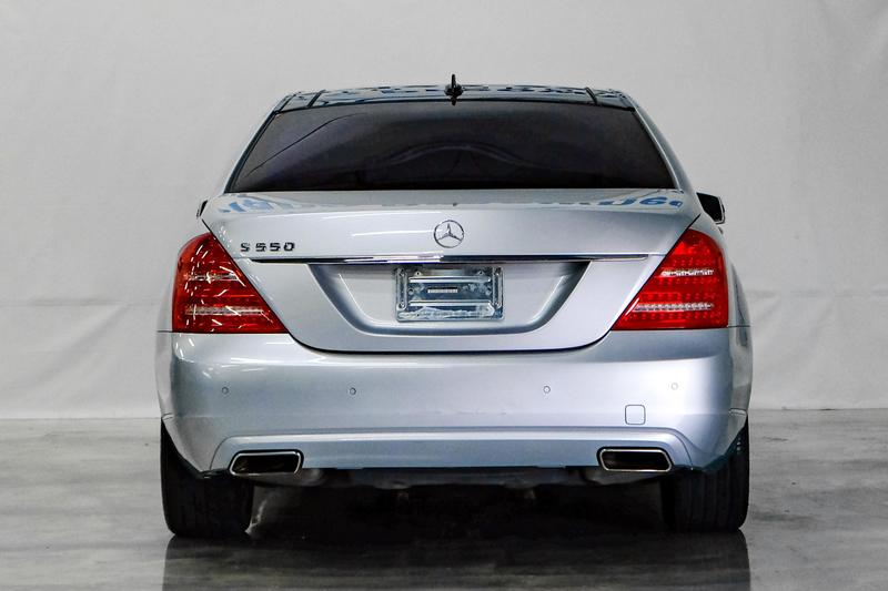 2011 Mercedes-Benz S-Class S 550 Sedan 4D 7