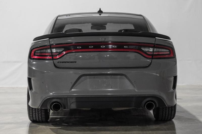 2018 Dodge Charger R/T Sedan 4D 11