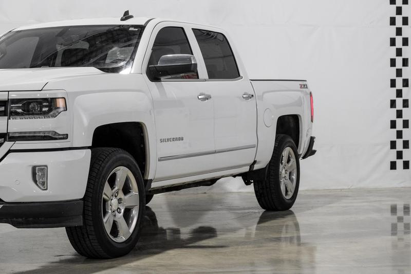 2017 Chevrolet Silverado 1500 Crew Cab LTZ Pickup 4D 5 3/4 ft 7