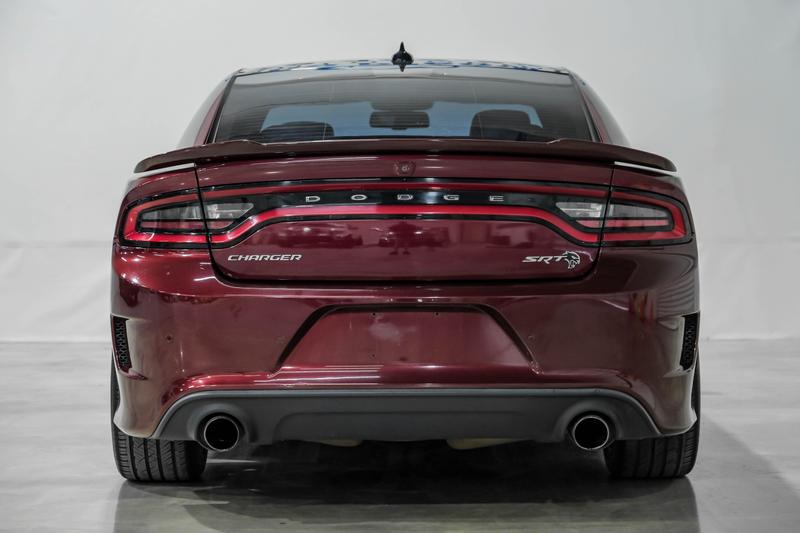 2018 Dodge Charger SRT Hellcat Sedan 4D 7