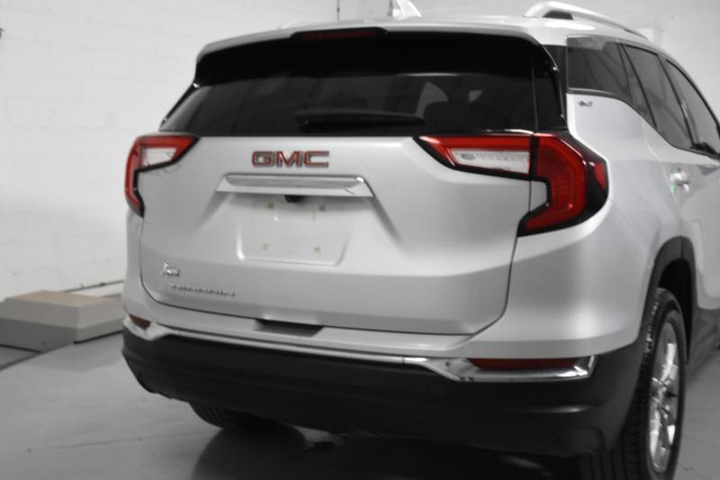 2022 GMC Terrain SLT Sport Utility 4D 5